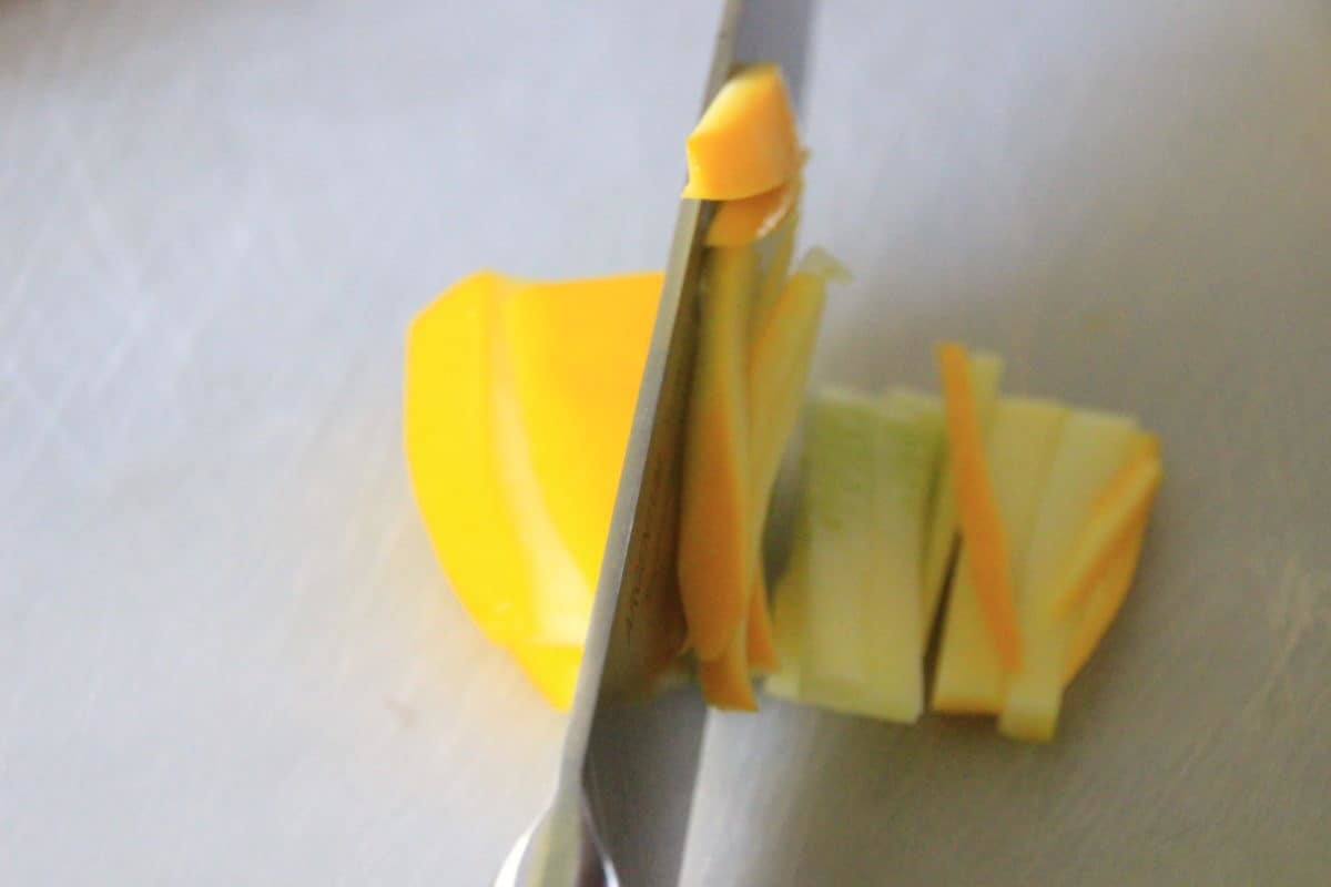 How to julienne vegetables