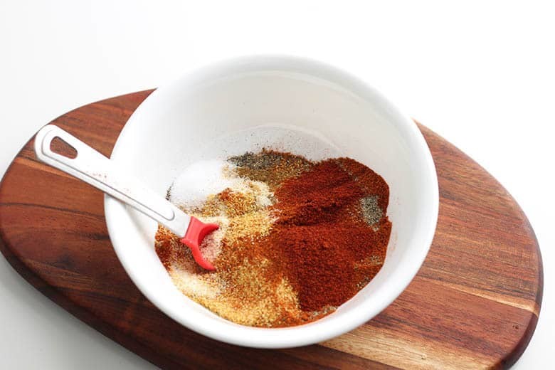 A bowl of spices.